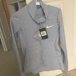 Nike running long sleeved zip up